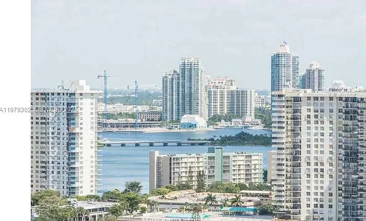 16699 Collins Ave #2406 — Photo 36