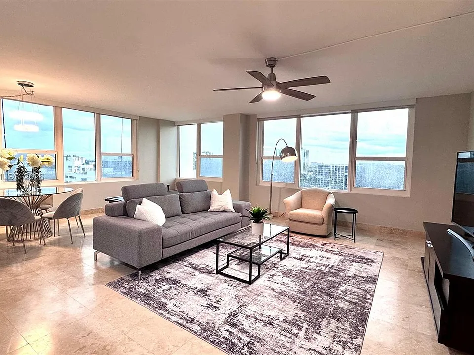 3505 S Ocean Dr #1101