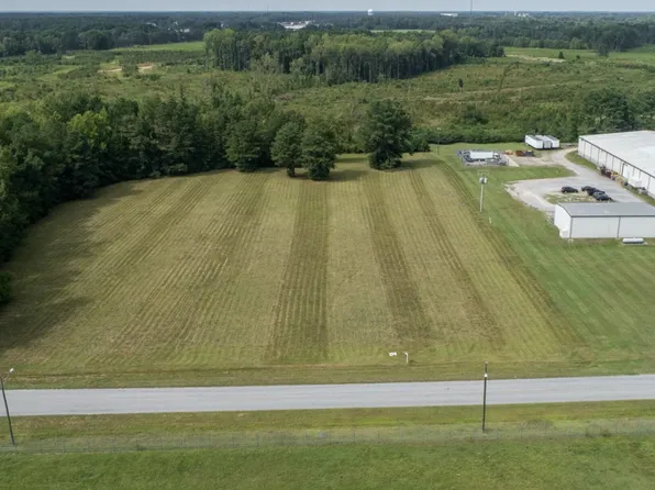 120 Fountain Park Dr #3, Battleboro, NC 27809