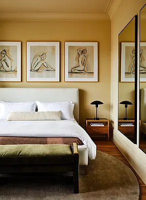 Sold by Douglas Elliman | media 18