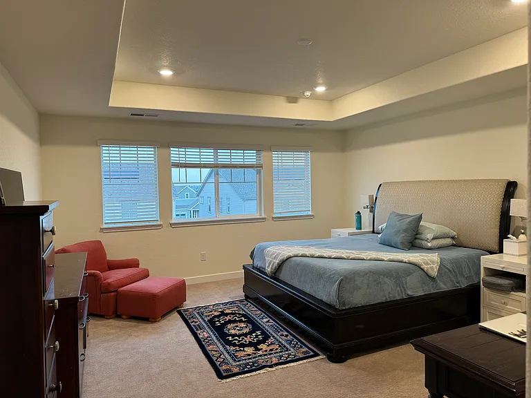 930 Compass Dr — Photo 24