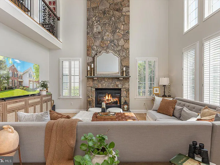 15043 Gaines Mill Cir — Photo 18