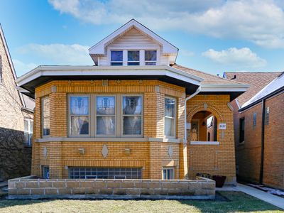 3127 N Marmora Ave, Chicago, IL, 60634