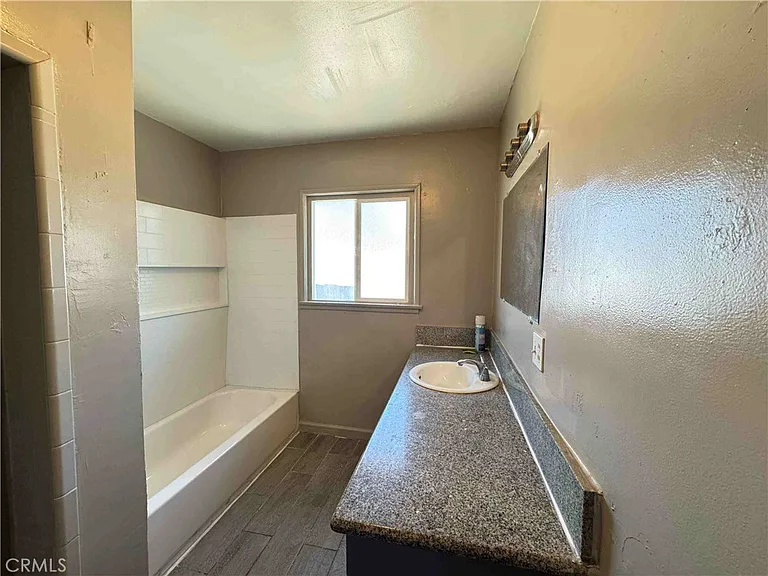 1468 Sepulveda Ave — Photo 11