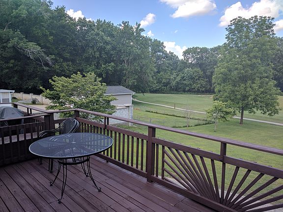 4th image of 419 Rivermont Dr