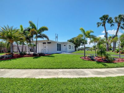 1225 Lake Geneva Drive, Lake Worth, FL, 33461