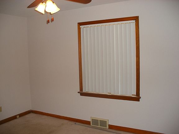 2nd image of 1214 Mead Dr