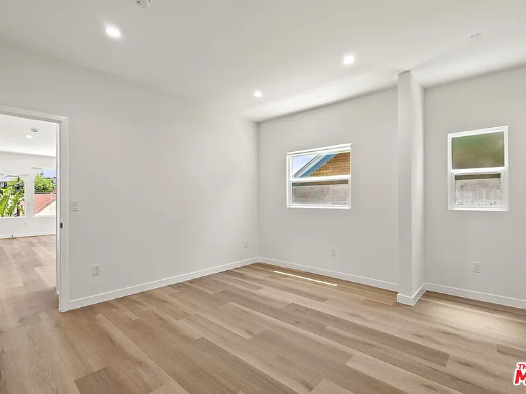 1305 Lucile Ave #1 — Photo 12