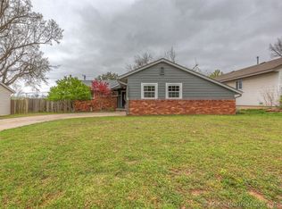 5818 E 22nd Pl, Tulsa, OK 74114