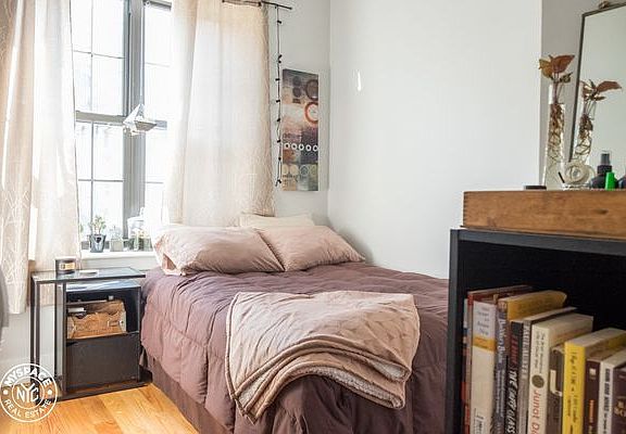 4th image of 1803 Atlantic Ave #7E