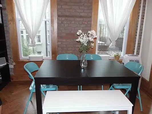 Rented by Aventana | media 28