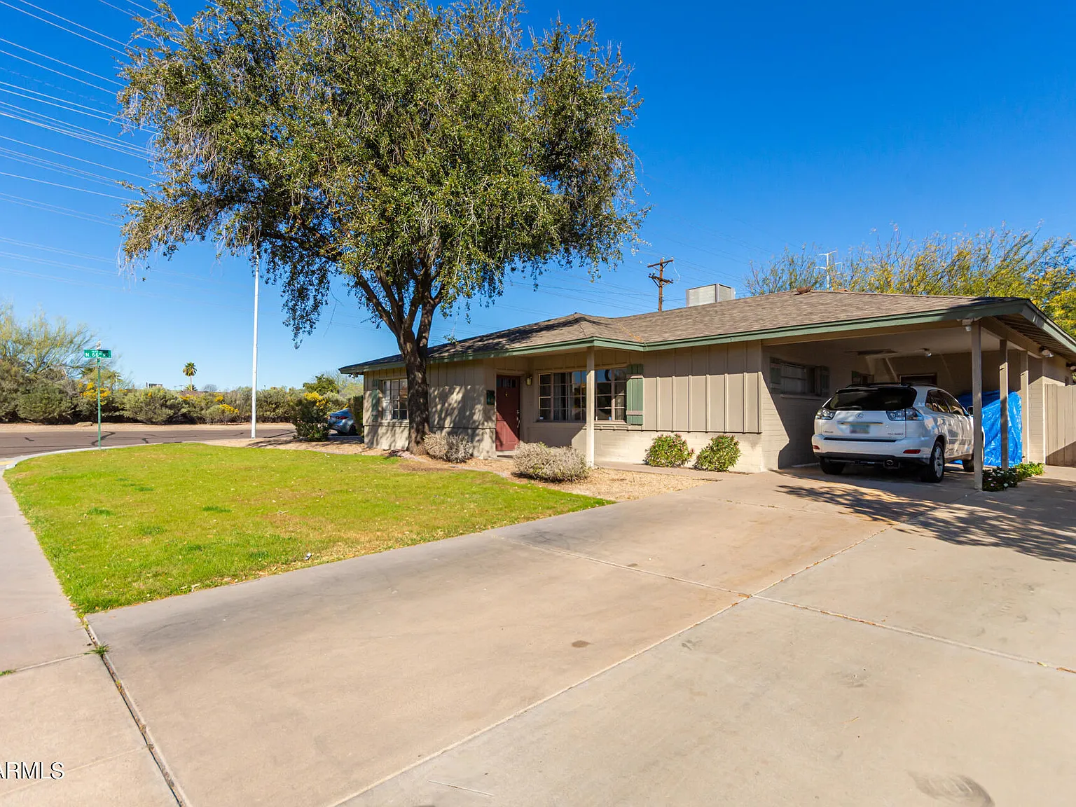 3 bed, 1619 sqft, $4,000 — Photo 2