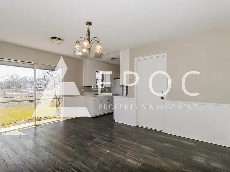 1312 Lance Loop — Photo 3