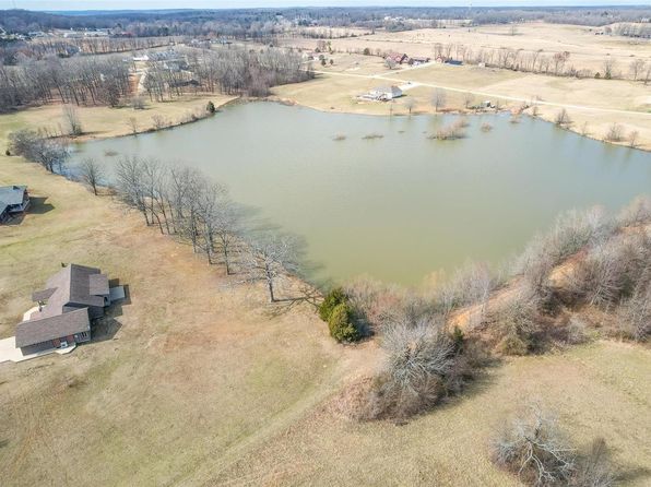 232 Confederate Ridge Rd, Doniphan, MO 63935