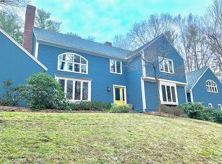 10 General Amherst Rd, Amherst, NH 03031