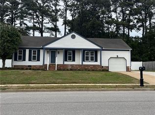 408 Gloria Dr, Chesapeake, VA 23322