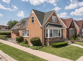 2900 N Mont Clare Ave, Chicago, IL