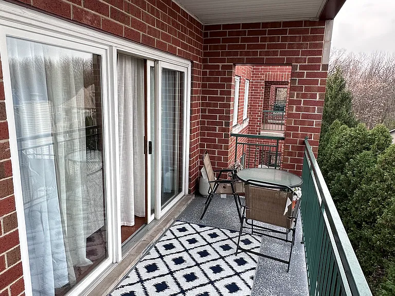 5360 N Lowell Ave #505 — Photo 9