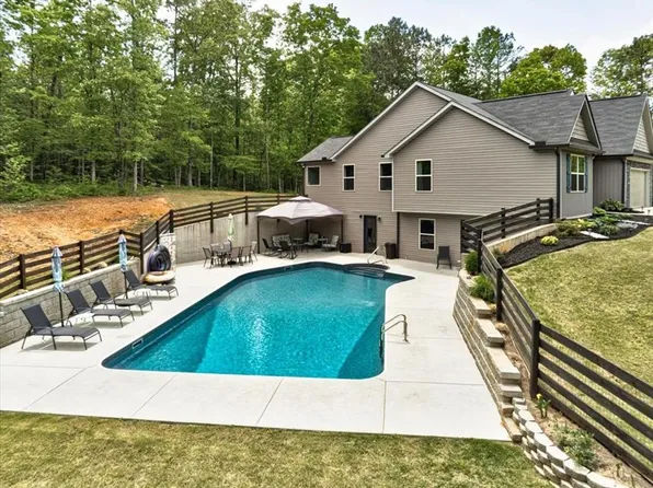 84 White Creek Dr, Rockmart, GA 30153