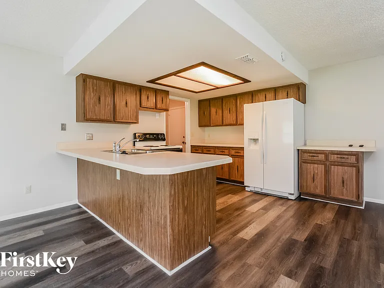 3314 Calcutta Ave — Photo 5
