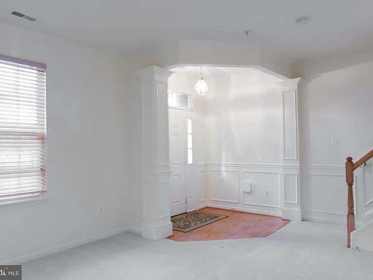 603 Gaither Rd — Photo 2
