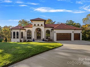 719 Old Cove Rd, Fort Mill, SC 29708