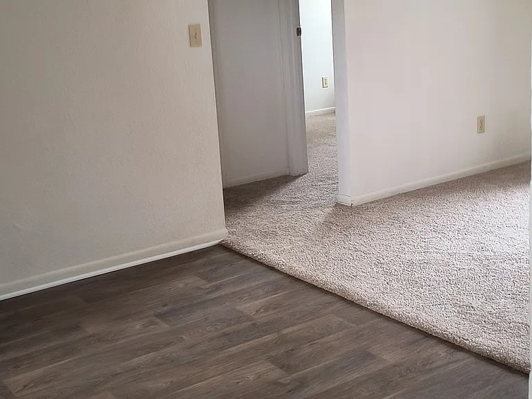 320 W Linden St #2 — Photo 5