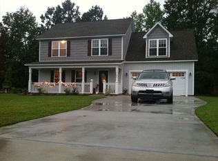 103 Sterling Dr, Sneads Ferry, NC 28460