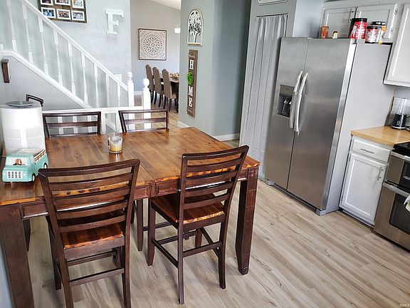4th image of 303 Jersey Ln