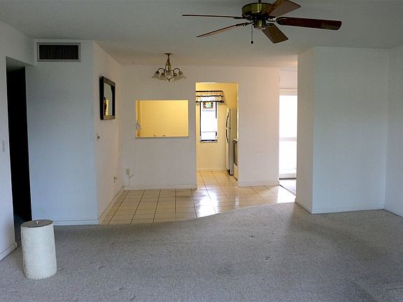 2nd image of 600 Domenico Cir Unit G14
