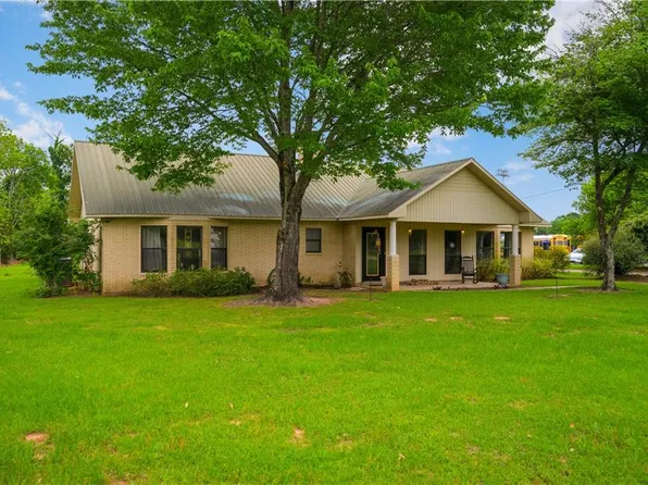 1107 E 5th St, Natchitoches, LA 71457