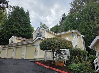 2740 118th Ave SE APT 302, Bellevue, WA 98005
