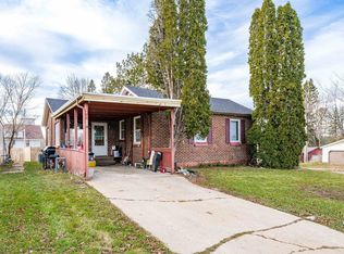 401 Memorial Dr, Buhl, MN 55713