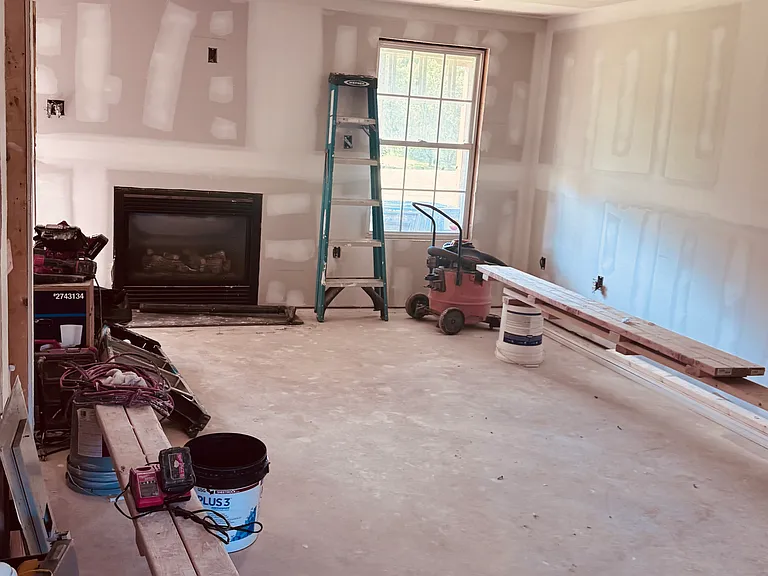 7115 Ladd Cir — Photo 18