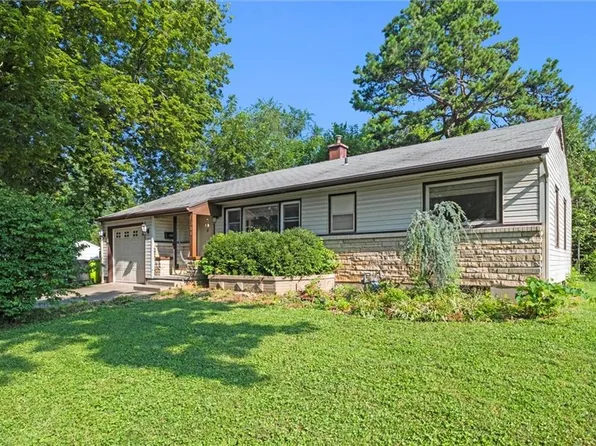 308 Catron Ave, Belton, MO 64012