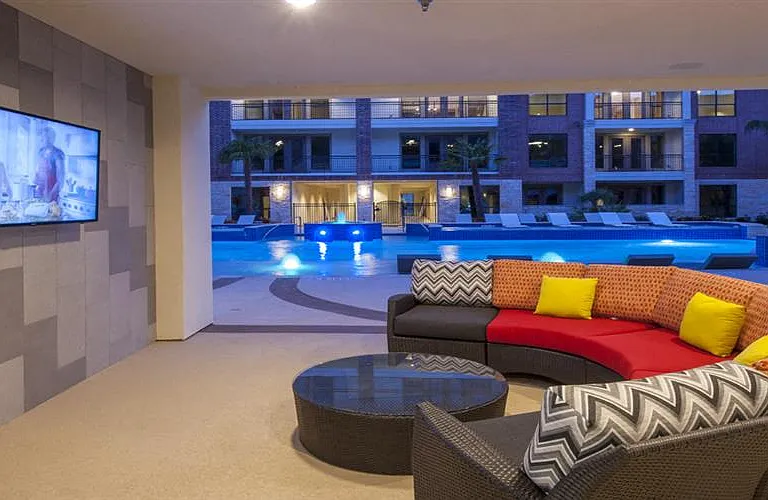 Telfair Lofts — Photo 13