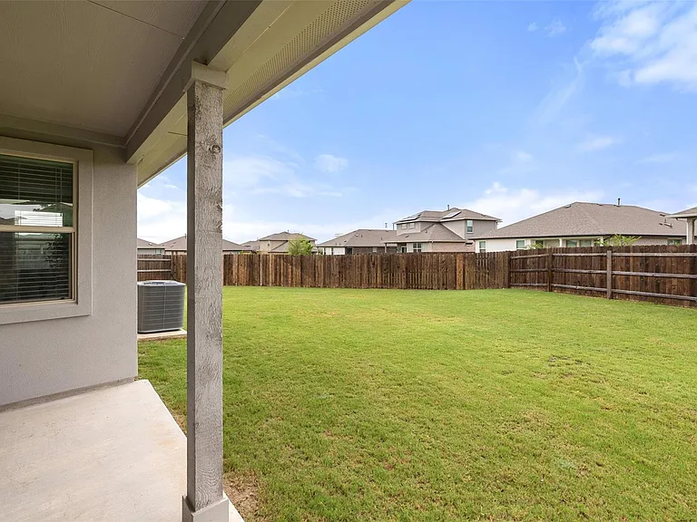 16401 Coratina Dr — Photo 34