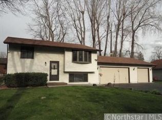 6918 W River Rd, Brooklyn Center, MN 55430