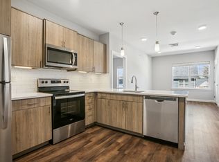 Onyx, Uniondale, NY 11553
