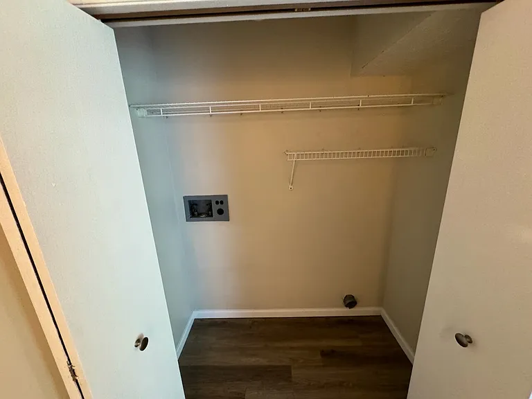 1580 Cheshire Rd #9B — Photo 4