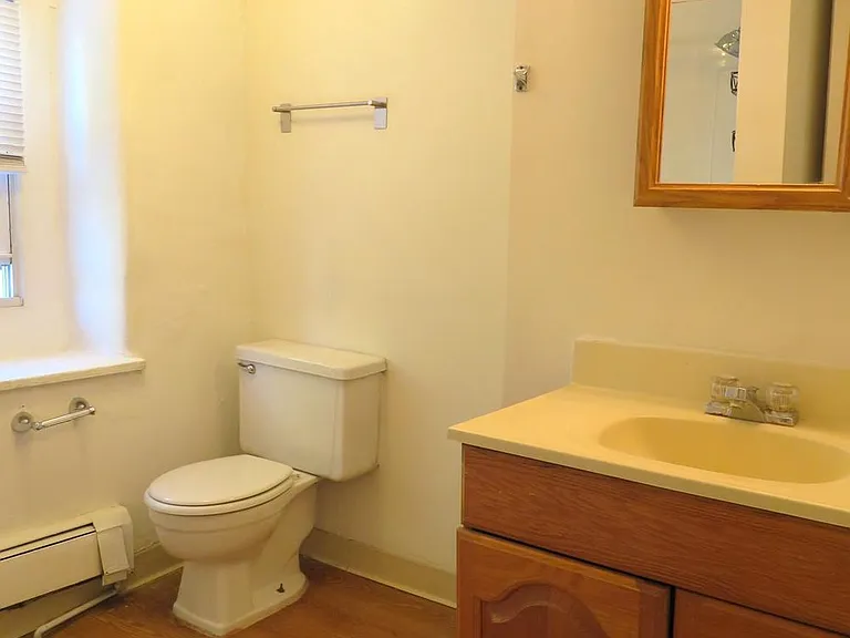 156 Grape St — Photo 14