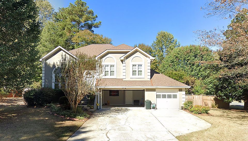 1st image of 566 Briarmeade Dr