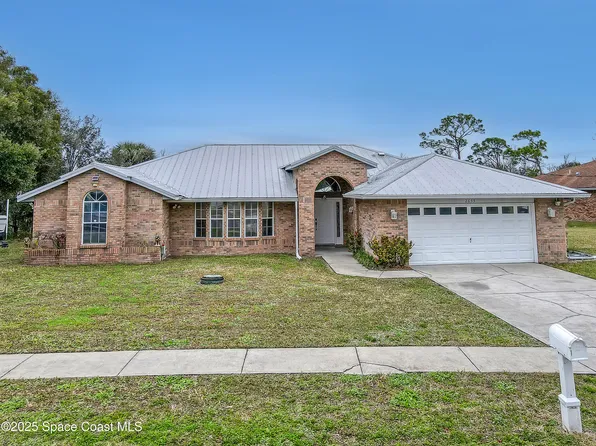 2655 Elm Dr NE, Palm Bay, FL 32905