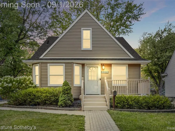 2219 Royal Ave, Berkley, MI 48072