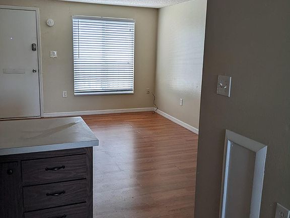 2nd image of 4809 Grand Blvd APT 15