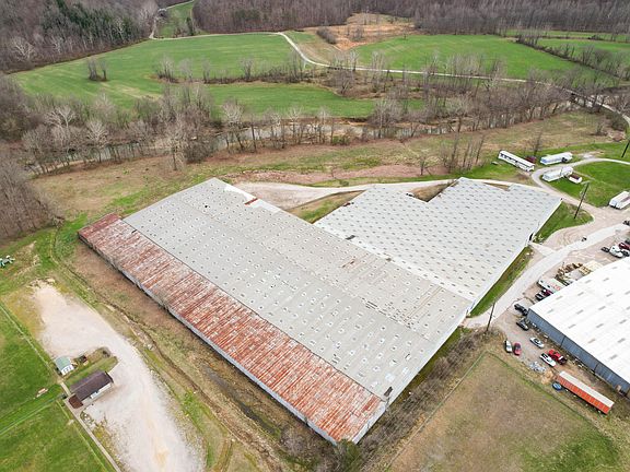 5th image of 100 Burley Dr