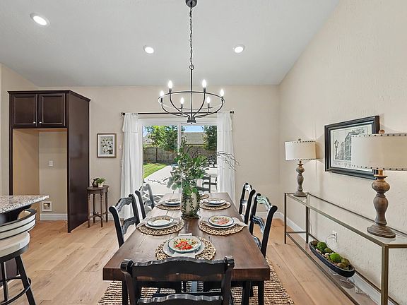 3rd image of 3615 E Westcott Avenue