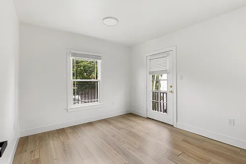 743 3/4 N Occidental Blvd #3/4 — Photo 10