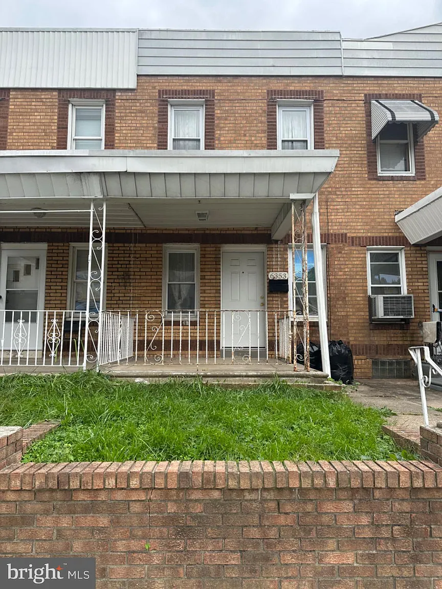 6353 Marsden St photo 1