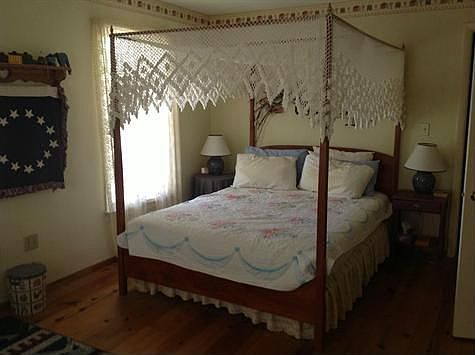 CAVALLI, Phyllis 043